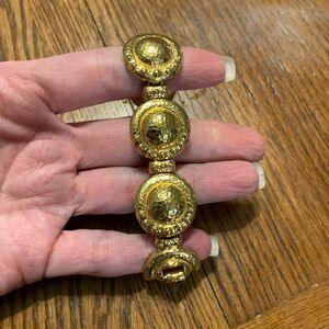 Vintage Monet signed hammered gold tone bracelet chunky round link 80s